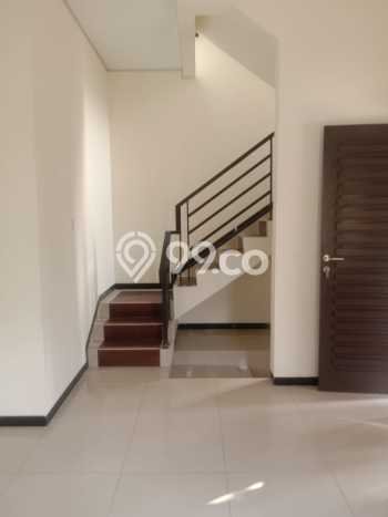 UNIT SPESIAL! Rumah di , 3 KT, Dekat Fasilitas, Luas 72m2m² LB 120m2m² UNIT SPESIAL! Rumah di , 3 KT, Dekat Fasilitas, Luas 72m2m² LB 120m2m²