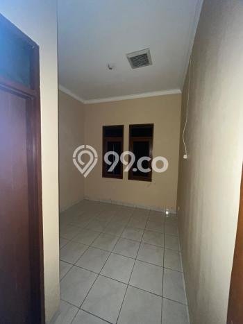 Rumah di Antapani, 6 KT, Lingkungan Elite, LT 270m2m² LB 200m2m² Rumah di Antapani, 6 KT, Lingkungan Elite, LT 270m2m² LB 200m2m²