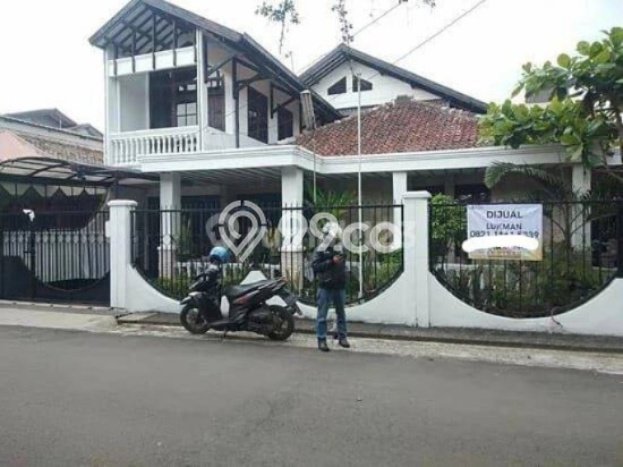 For Sale! Premium House LT 240m2 Desain Elegan di Cikutra For Sale! Premium House LT 240m2 Desain Elegan di Cikutra