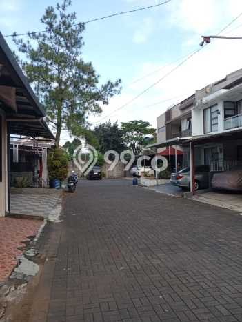 For Sale Hunian Rumah Terawat 3 Kamar di Soekarno Hatta, Bandung For Sale Hunian Rumah Terawat 3 Kamar di Soekarno Hatta, Bandung