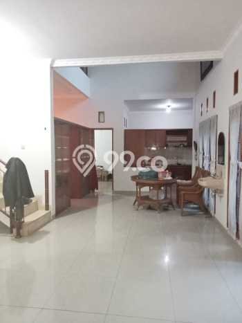 Rumah Luas Asri 5 KT Siap Huni di Soekarno Hatta Bandung Rumah Luas Asri 5 KT Siap Huni di Soekarno Hatta Bandung