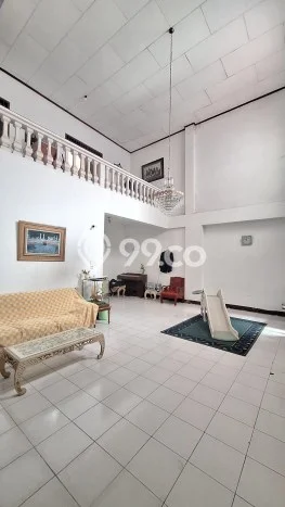 Rumah Modern Cantik 6 Kamar Bisa Langsung Pindah di Medan Baru Rumah Modern Cantik 6 Kamar Bisa Langsung Pindah di Medan Baru