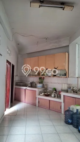 Rumah Modern Cantik 6 Kamar Bisa Langsung Pindah di Medan Baru Rumah Modern Cantik 6 Kamar Bisa Langsung Pindah di Medan Baru