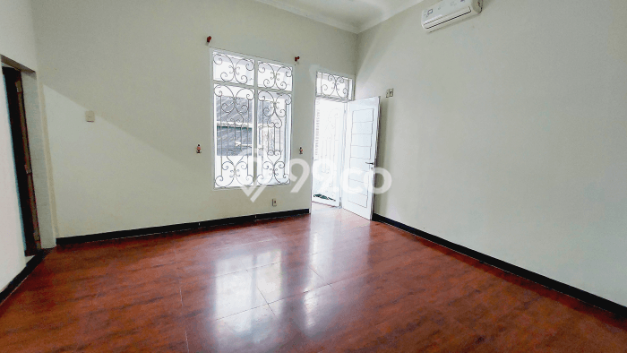 Dijual Cepat Rumah Bagus Siap Huni LB 400m2 di Medan Selayang, Medan Dijual Cepat Rumah Bagus Siap Huni LB 400m2 di Medan Selayang, Medan