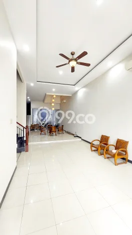 Dijual Cepat Rumah Bagus Siap Huni LB 400m2 di Medan Selayang, Medan Dijual Cepat Rumah Bagus Siap Huni LB 400m2 di Medan Selayang, Medan