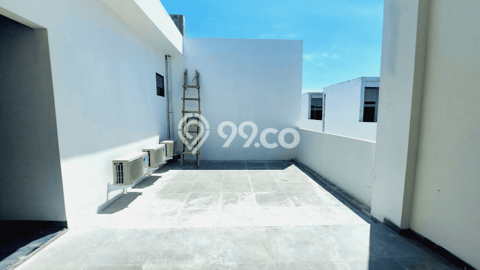For Sale Rumah Elit Exclusive di Medan Polonia, Medan For Sale Rumah Elit Exclusive di Medan Polonia, Medan