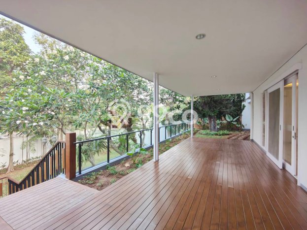Hunian Modern Untuk Disewakan di Cipete Jakarta Selatan 4 KT & 4 KM Hunian Modern Untuk Disewakan di Cipete Jakarta Selatan 4 KT & 4 KM