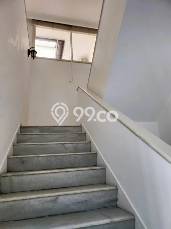 Disewakan! Rumah 4 Kamar Tidur &
3 Kamar Mandi di Pondok Indah, Jakarta Selatan Disewakan! Rumah 4 Kamar Tidur &
3 Kamar Mandi di Pondok Indah, Jakarta Selatan