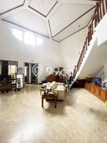Rumah Mewah LB 300m2 Siap Huni Desain Elegan di Pejaten, Jakarta Selatan Rumah Mewah LB 300m2 Siap Huni Desain Elegan di Pejaten, Jakarta Selatan