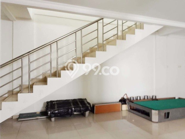 Unit Kantor Dijual di Jakarta Selatan LT 744m2 & LB 1000m2 Unit Kantor Dijual di Jakarta Selatan LT 744m2 & LB 1000m2