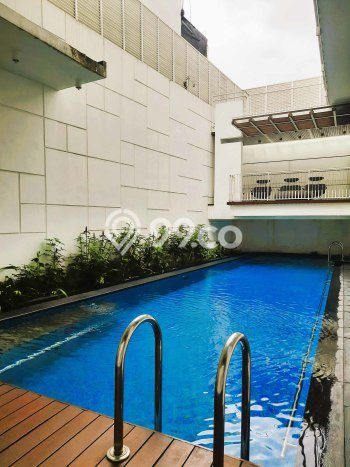 For Sale! Luxury House LT 325m2 Desain Modern di Pondok Indah For Sale! Luxury House LT 325m2 Desain Modern di Pondok Indah