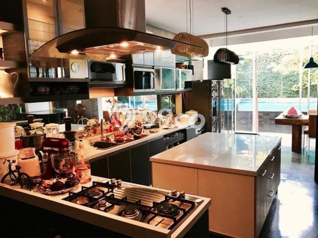 Dijual Rumah Elit Exclusive di Pesanggrahan, Jakarta Selatan Dijual Rumah Elit Exclusive di Pesanggrahan, Jakarta Selatan