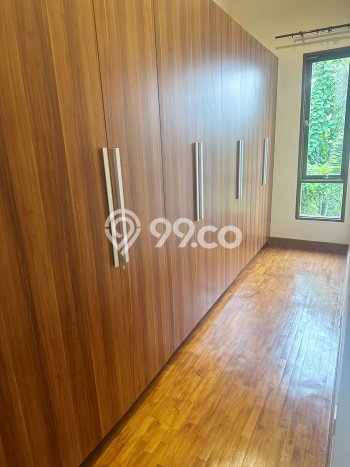 Sewa Rumah Nyaman di Kemang LT 500m2 / LB 480m2 Kondisi Bagus Sewa Rumah Nyaman di Kemang LT 500m2 / LB 480m2 Kondisi Bagus