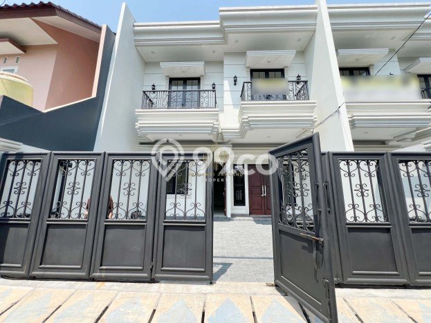 Dijual Rumah Premium dengan Fasilitas Sekitar Lengkap di Duren Sawit, Jakarta Timur Dijual Rumah Premium dengan Fasilitas Sekitar Lengkap di Duren Sawit, Jakarta Timur