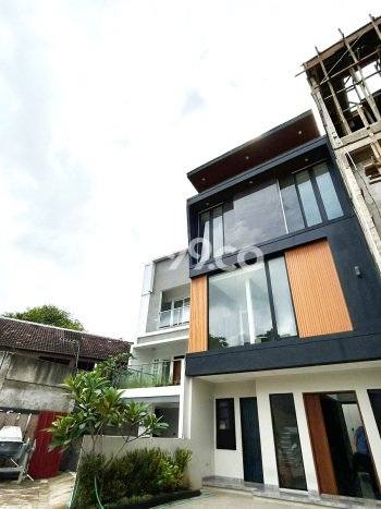 Dijual Hunian Mewah dengan Fasilitas Sekitar Komplit di Cilandak, Jakarta Selatan Dijual Hunian Mewah dengan Fasilitas Sekitar Komplit di Cilandak, Jakarta Selatan