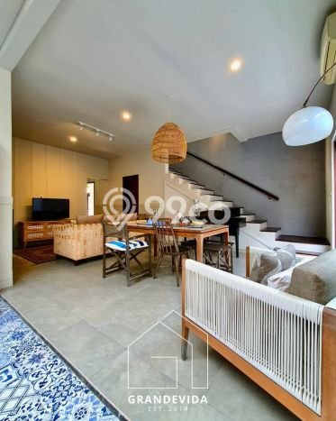 Siap Huni Rumah Mewah 3 Kamar di Cilandak Dekat ke Mana Pun Siap Huni Rumah Mewah 3 Kamar di Cilandak Dekat ke Mana Pun