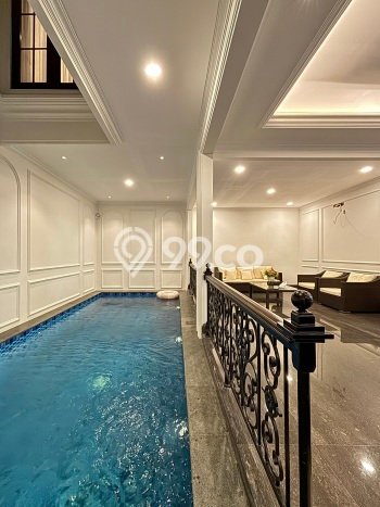 Ready to Use! Premium House LT 255m2 Desain Elegan di Bintaro Ready to Use! Premium House LT 255m2 Desain Elegan di Bintaro
