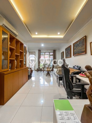 Rumah Luxury Modern Siap Huni di Pondok Indah Jakarta Selatan Rumah Luxury Modern Siap Huni di Pondok Indah Jakarta Selatan