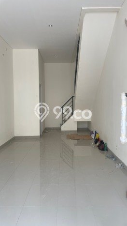 Area Ramai! Ruko Dijual di Pagedangan untuk Bisnis Luas Bangunan 90m2 Area Ramai! Ruko Dijual di Pagedangan untuk Bisnis Luas Bangunan 90m2
