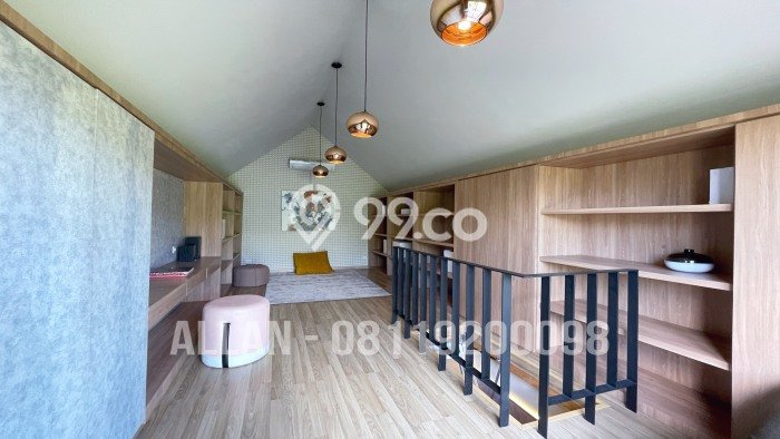 Rumah Elit LB 248m2 Siap Huni Desain Elegan di BSD Green Wich, Tangerang Rumah Elit LB 248m2 Siap Huni Desain Elegan di BSD Green Wich, Tangerang