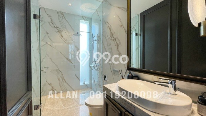 Dijual Rumah Luas Elegan Dengan View Cantik di BSD Eminent, Tangerang Dijual Rumah Luas Elegan Dengan View Cantik di BSD Eminent, Tangerang