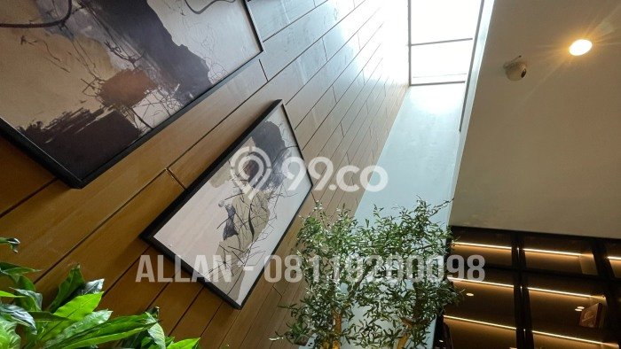 Dijual Rumah Luas Elegan Dengan View Eksklusif di Gading Serpong, Tangerang Dijual Rumah Luas Elegan Dengan View Eksklusif di Gading Serpong, Tangerang