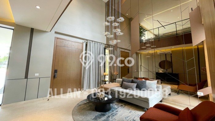 Rumah Mewah LB 480m2 Siap Huni Desain Elegan di Gading Serpong, Tangerang Rumah Mewah LB 480m2 Siap Huni Desain Elegan di Gading Serpong, Tangerang