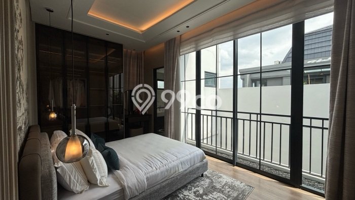 Rumah Luxury Modern Siap Huni di BSD Tangerang Rumah Luxury Modern Siap Huni di BSD Tangerang