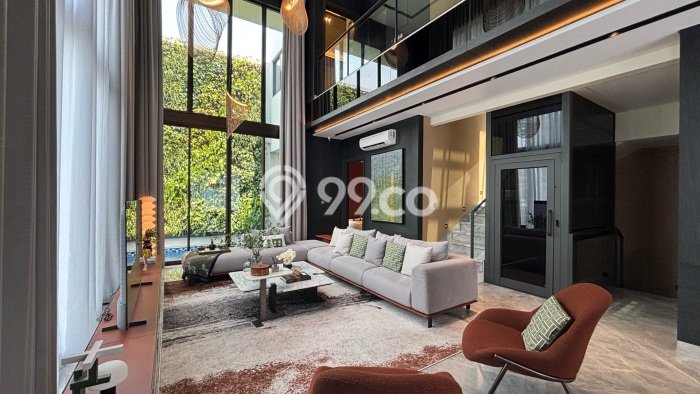 Jual Rumah Mewah Elegan Dengan View Cantik di Gading Serpong, Tangerang Jual Rumah Mewah Elegan Dengan View Cantik di Gading Serpong, Tangerang