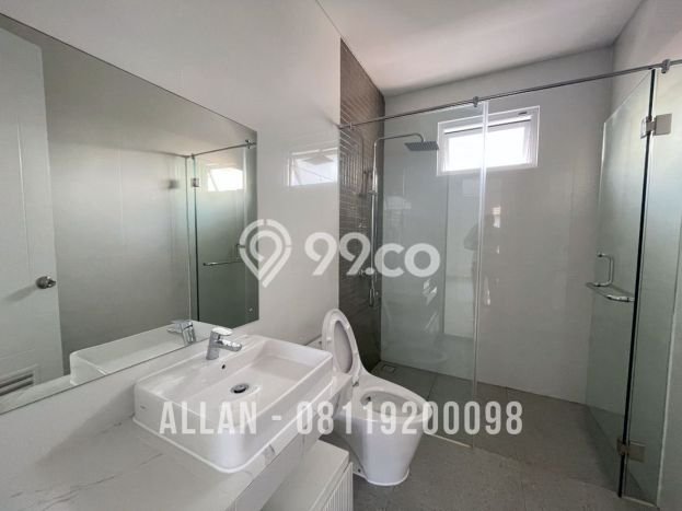 For Sale! Luxury House LT 180m2 Desain Modern di Gading Serpong For Sale! Luxury House LT 180m2 Desain Modern di Gading Serpong