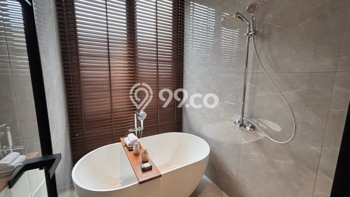 Rumah Elit Modern Tanpa Renovasi di Gading Serpong Tangerang Rumah Elit Modern Tanpa Renovasi di Gading Serpong Tangerang