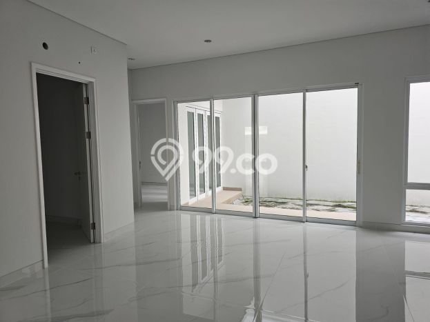 Dijual Rumah Luas Megah Dengan View Cantik di Gading Serpong, Tangerang Dijual Rumah Luas Megah Dengan View Cantik di Gading Serpong, Tangerang