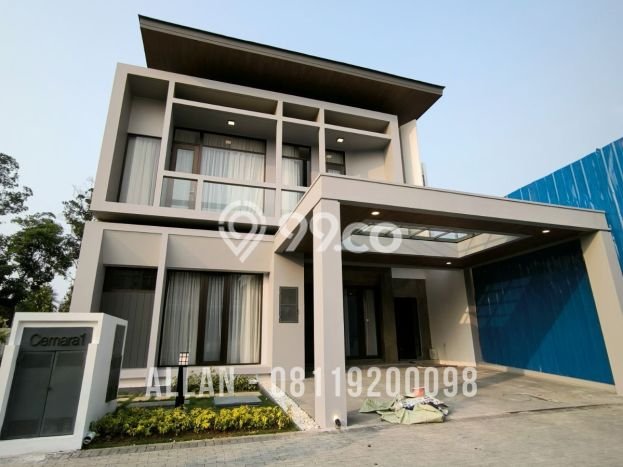 Dijual Rumah Luas Elegan Dengan View Cantik di Gading Serpong, Tangerang Dijual Rumah Luas Elegan Dengan View Cantik di Gading Serpong, Tangerang