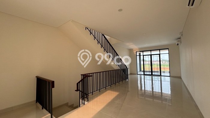 Ruko Dijual di Tangerang LT 85m2 & LB 255m2 Lokasi Terbaik! Ruko Dijual di Tangerang LT 85m2 & LB 255m2 Lokasi Terbaik!