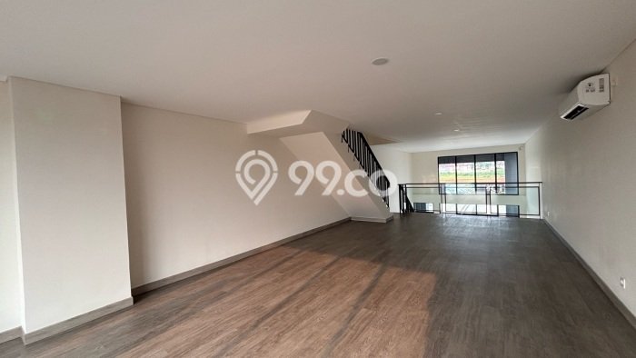 Ruko Dijual di Tangerang LT 85m2 & LB 255m2 Lokasi Terbaik! Ruko Dijual di Tangerang LT 85m2 & LB 255m2 Lokasi Terbaik!