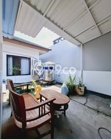 Hunian Cantik Minimalis Lb 130m2 di BSD, Tangerang Selatan Hunian Cantik Minimalis Lb 130m2 di BSD, Tangerang Selatan
