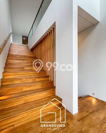 Rumah Elit LB 450m2 Siap Pakai Desain Elegan di Kemang, Jakarta Selatan Rumah Elit LB 450m2 Siap Pakai Desain Elegan di Kemang, Jakarta Selatan