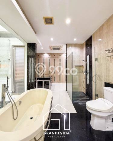 Rumah Elit Modern Siap Huni di Pondok Indah Jakarta Selatan Rumah Elit Modern Siap Huni di Pondok Indah Jakarta Selatan