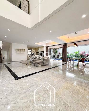Rumah Elit Modern Siap Huni di Pondok Indah Jakarta Selatan Rumah Elit Modern Siap Huni di Pondok Indah Jakarta Selatan
