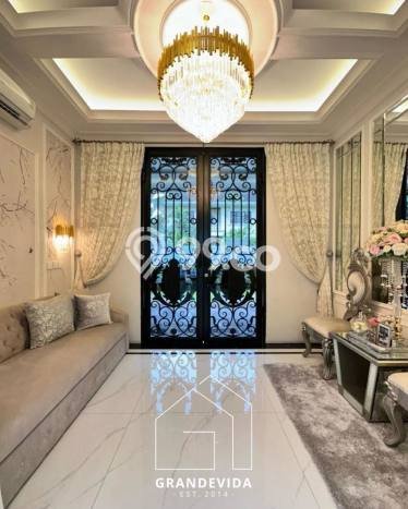 Jual Rumah Mewah Megah Dengan View Cantik di Pondok Indah, Jakarta Selatan Jual Rumah Mewah Megah Dengan View Cantik di Pondok Indah, Jakarta Selatan