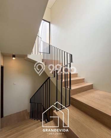 For Sale! Premium House LT 71m2 Desain Modern di Kemang For Sale! Premium House LT 71m2 Desain Modern di Kemang