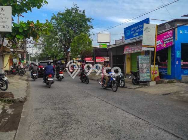 Untuk Dijual! Ruko di Tlogosari Semarang LT 490m2 / LB 450m2 Kawasan Strategis Untuk Dijual! Ruko di Tlogosari Semarang LT 490m2 / LB 450m2 Kawasan Strategis