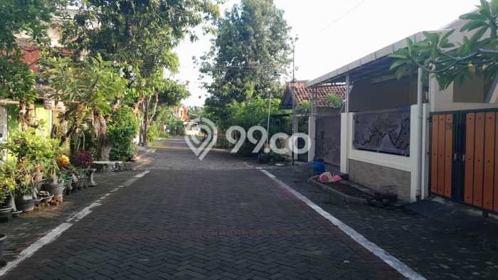 Jual Rumah Favorit Siap Huni LB 156m2 di Tembalang, Semarang Jual Rumah Favorit Siap Huni LB 156m2 di Tembalang, Semarang