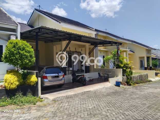For Sale Rumah 3 Kamar Lokasi Ideal Bagus dan Strategis di Tembalang For Sale Rumah 3 Kamar Lokasi Ideal Bagus dan Strategis di Tembalang