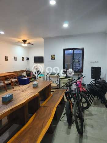 Rumah Luas Asri 2 KT Siap Huni di Tlogosari Semarang Rumah Luas Asri 2 KT Siap Huni di Tlogosari Semarang