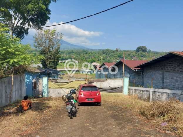 Area Ramai! Gudang Dijual di Gunung Pati untuk Bisnis Luas Bangunan 5000m2 Area Ramai! Gudang Dijual di Gunung Pati untuk Bisnis Luas Bangunan 5000m2
