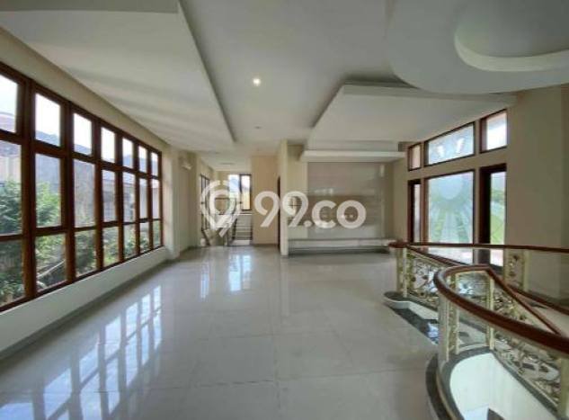 Hot Offer Hunian Mewah Ideal dan Luas di Ngaliyan, Semarang Hot Offer Hunian Mewah Ideal dan Luas di Ngaliyan, Semarang