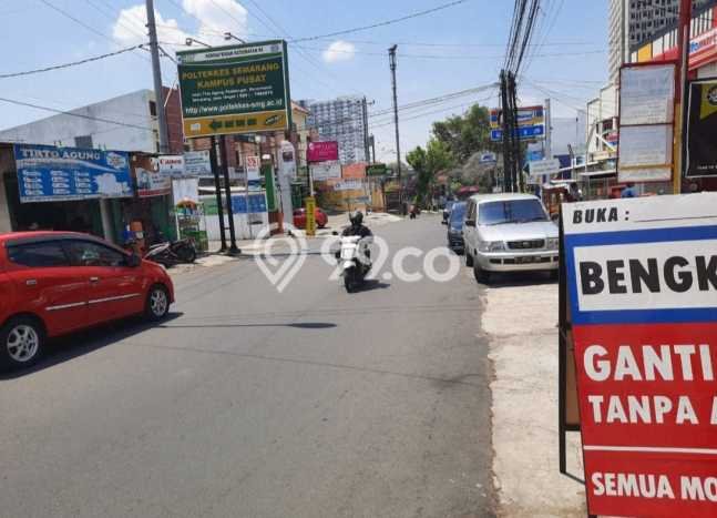 Tanah Strategis Dijual di Banyumanik Semarang 937m2 Tanah Strategis Dijual di Banyumanik Semarang 937m2