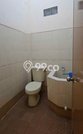 Dijual Rumah 5 Kamar Lokasi Strategis Nyaman dan Strategis di Tembalang Dijual Rumah 5 Kamar Lokasi Strategis Nyaman dan Strategis di Tembalang