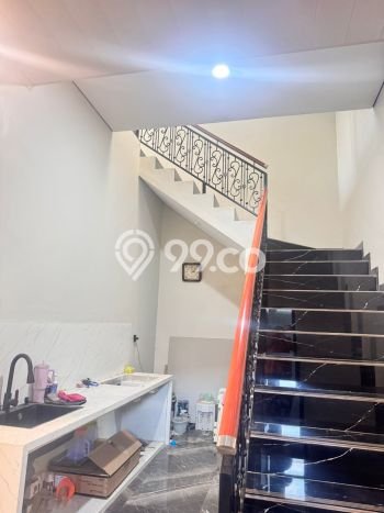 Rumah Nyaman 4 KT LB 250m2 Kondisi Bagus di Sendangmulyo Rumah Nyaman 4 KT LB 250m2 Kondisi Bagus di Sendangmulyo